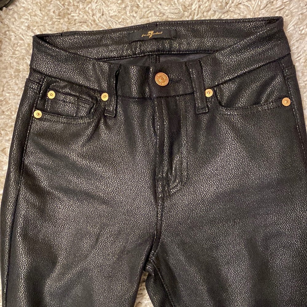 Coated black pants - Picture 2 of 7